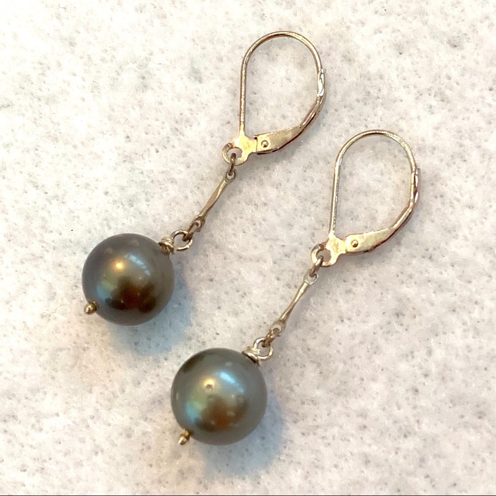 Tahitian pearl and sterling silver drop earrings
